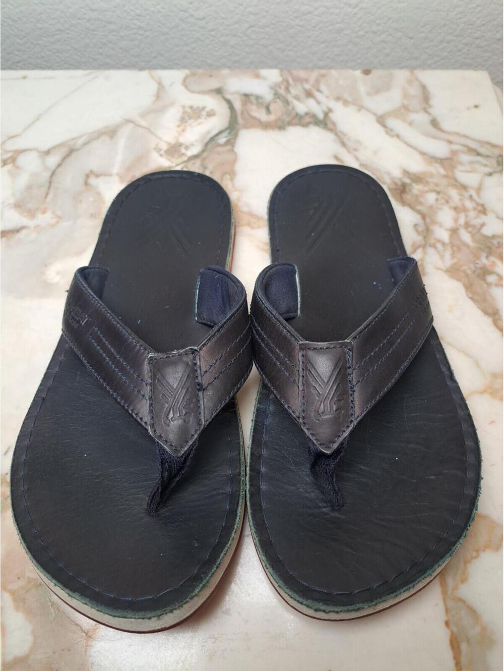 Combat Men's Oasis Flip Flops - Black Size 9